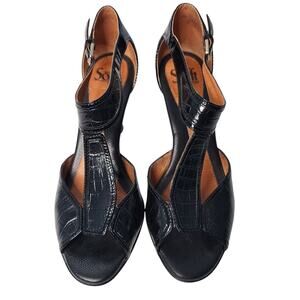 Sofft Black Croc Embossed Leather T Strap Open Toe Heels Sandals 8 1/2 M